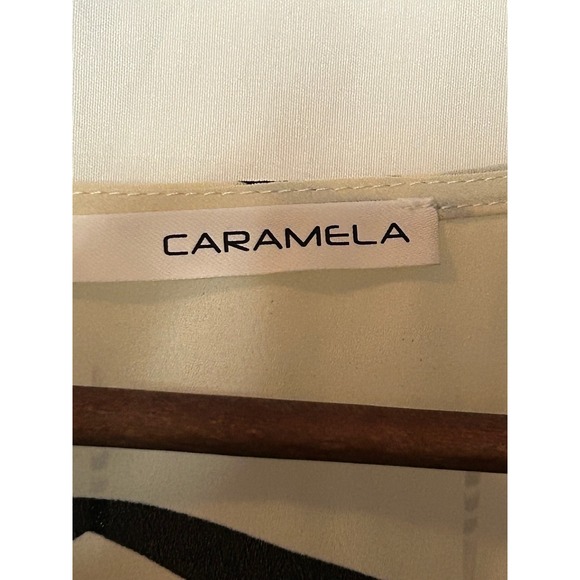 Caramela Women's Medium Black White Abstract Print V-Neck Kaftan Top - Picture 3 of 4